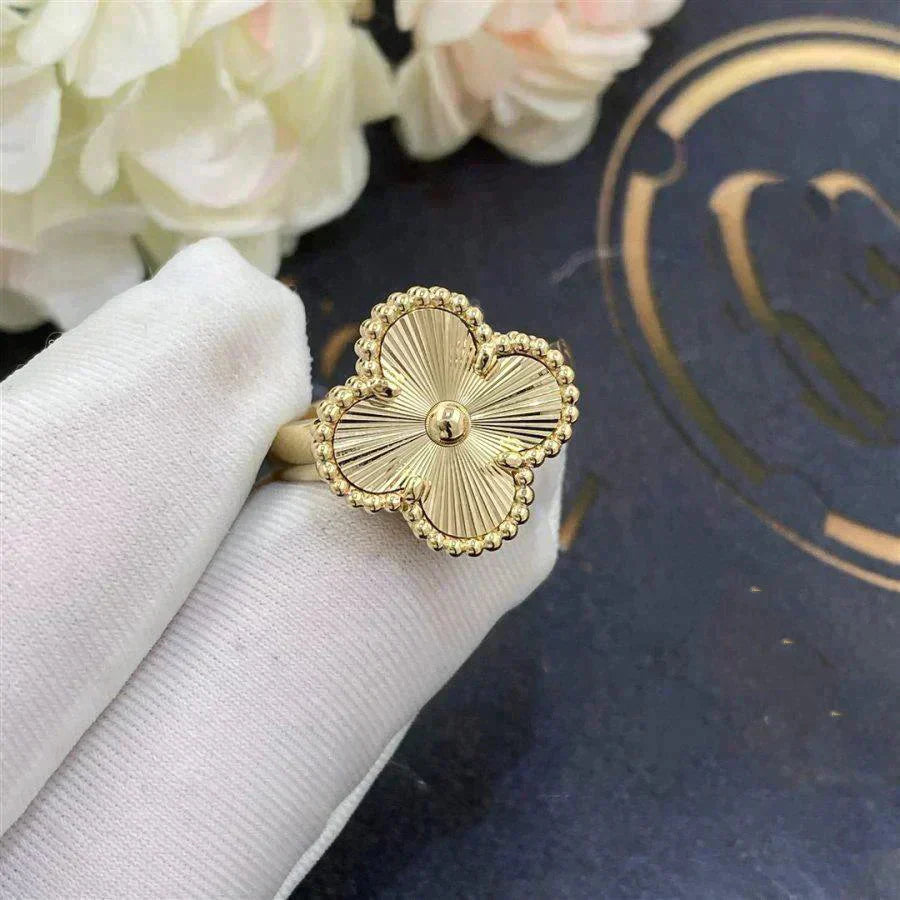 [RAFFINE]CLOVER GOLD RING