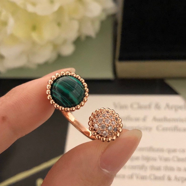 [RAFFINE]PERLEE COULEURS DIAMANTES ORO ROSA ENTRE EL ANILLO DEL DEDO