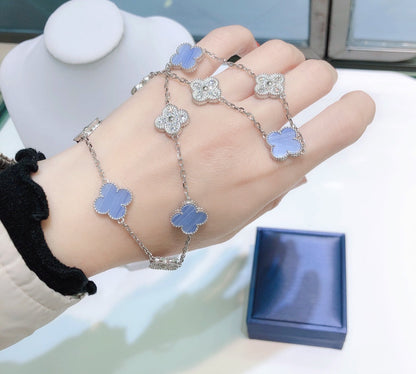 [RAFFINE]CLOVER 10 MOTIFS CHALCEDONY DIAMONDS SILVER NECKLACE