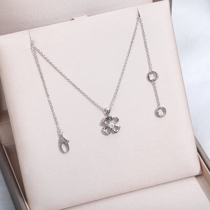 [RAFFINE] COLLAR FIOREVER CON CENTRO DE DIAMANTES